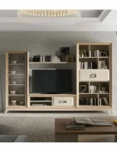 Salon comedor con patas...