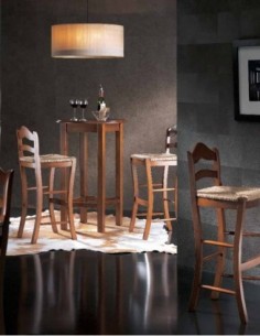 Mesa de comedor y centro a...