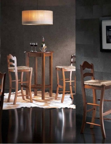 Mesa de comedor y centro a juego...