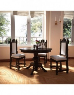 Mesa de comedor y centro a...