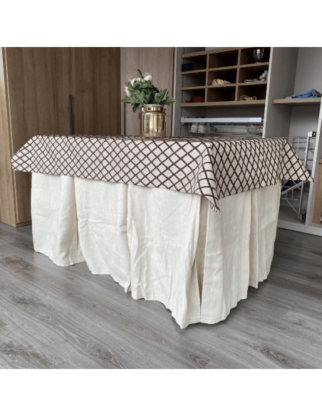 Ropa elegante 10 pliegues Marfil con tapete Libano Choco