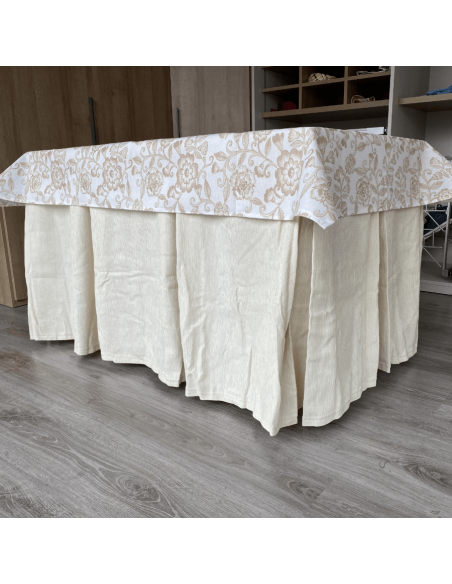 Ropa elegante 10 pliegues Marfil con tapete Resinado Beige