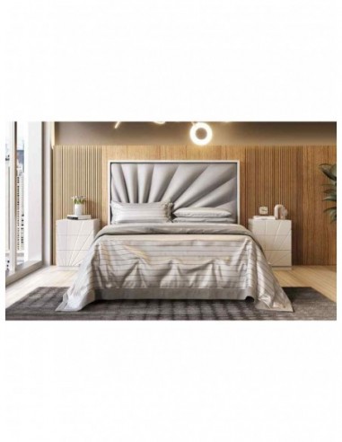 Dormitorio de matrimonio elegante con... Dormitorio de matrimonio elegante con...