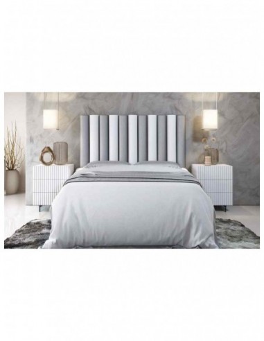 Dormitorio de matrimonio elegante con... Dormitorio de matrimonio elegante con...