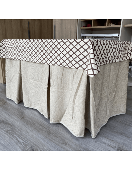 Ropa elegante 10 pliegues Beige con tapete Libano Choco