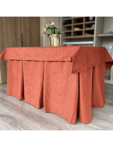 Ropa elegante 10 pliegues Teja con tapete Miranda Teja