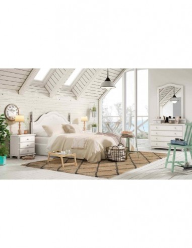 Dormitorio de matrimonio con cabecero...