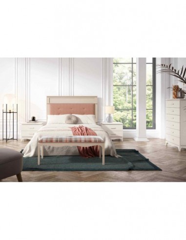 Dormitorio de matrimonio con cabecero...