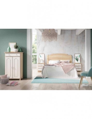 Dormitorio de matrimonio con cabecero...