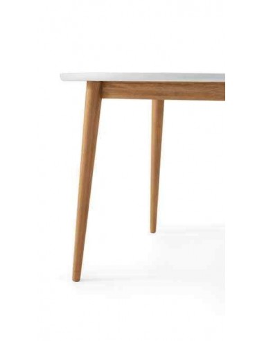 Mesas sillas y taburetes de madera...