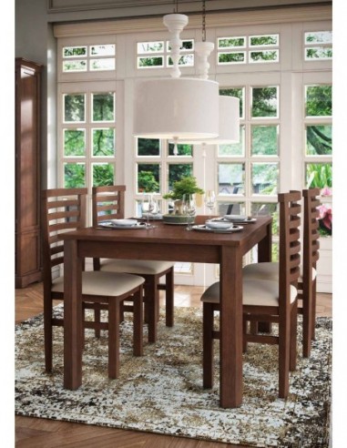 Mesas y sillas de salon clasicas...