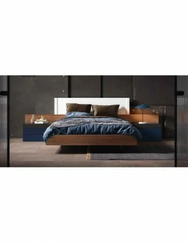 Composicion de dormitorio moderno colores de madera en galeria con comoda y espejos a juego (18)