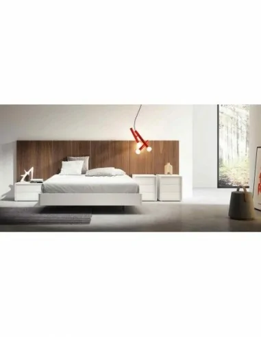Composicion de dormitorio moderno colores de madera en galeria con comoda y espejos a juego (32)