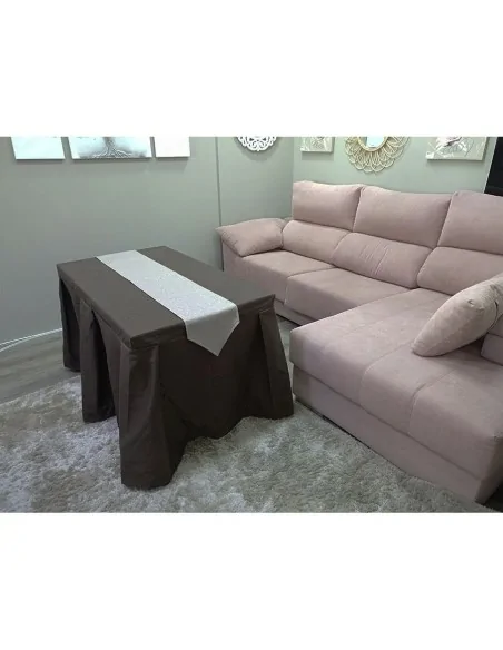 Ropa de Mesa Color Chocolate Antimanchas con Camino