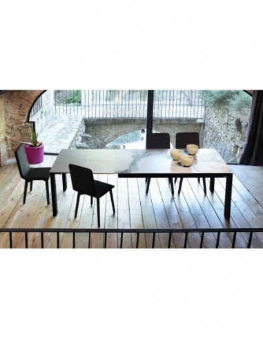Conjunto de Sillas y Mesas Elegantes... Conjunto de Sillas y Mesas Elegantes...