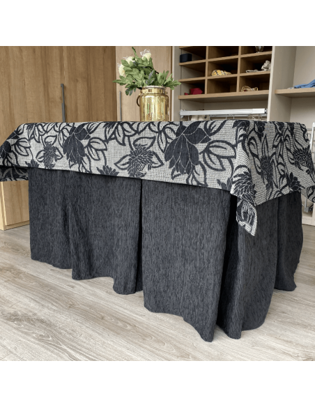 Ropa Elegante 10 Pliegues Negro con Tapete Opa Negro