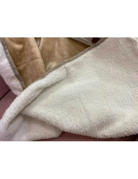 Conjunto Forro de Borrego Beige