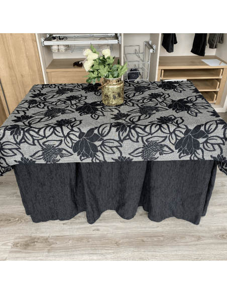 Ropa Elegante 10 Pliegues Negro con Tapete Opa Negro