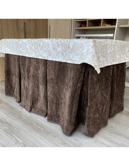 Ropa Doble Grueso Chocolate con Tapete Resinado Beige