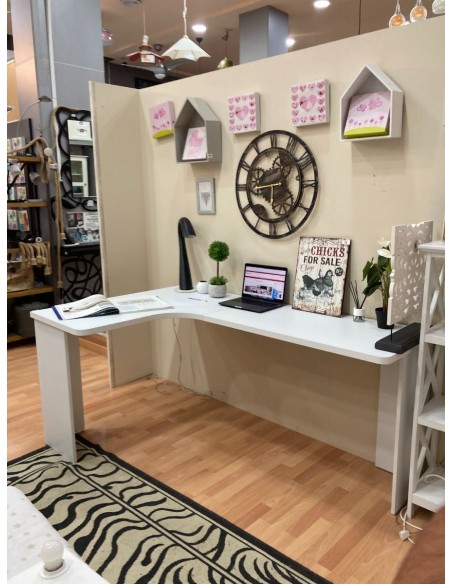 Mesa de Escritorio en L modelo Letonia Mesa de Escritorio en L modelo Letonia