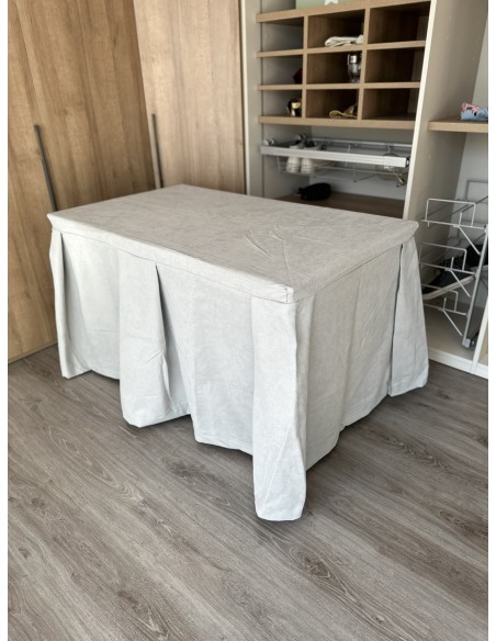 Pack Mesa + Ropa de Mesa Camilla Moderna Antimanchas color Gris Perla