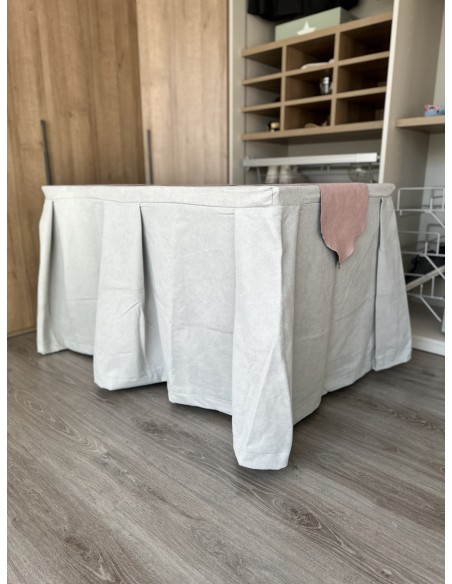 Pack Mesa + Ropa de Mesa Camilla Moderna Antimanchas color Gris Perla con Camino Rosa