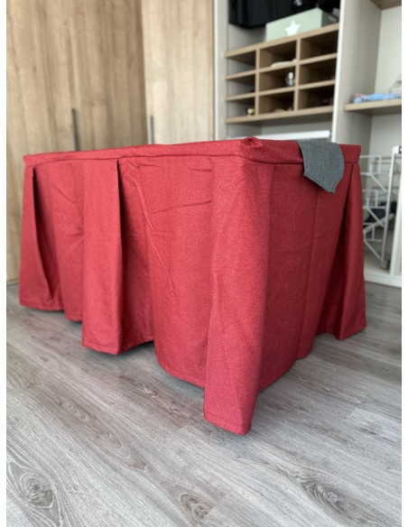 Pack Mesa + Ropa de Mesa Camilla Moderna Antimanchas color Rojo con Camino Marengo