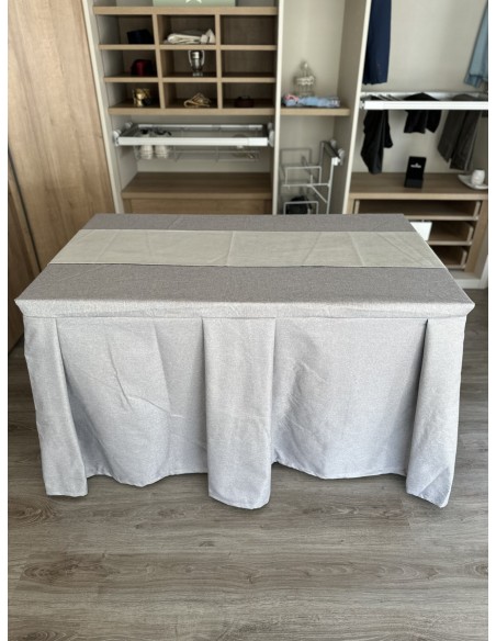 Pack Mesa + Ropa de Mesa Camilla Moderna Antimanchas color Gris Plata con Camino Gris Perla