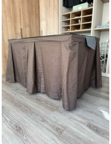 Ropa de Mesa Camilla Moderna Antimanchas color Chocolate con Camino Marengo