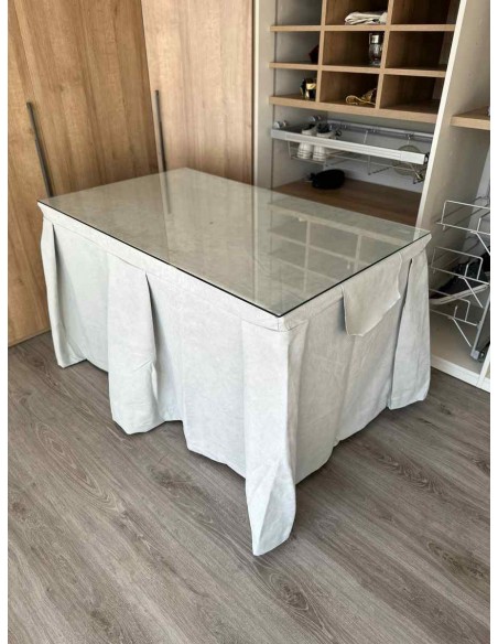 Ropa de Mesa Camilla Moderna Antimanchas color Gris Perla con Camino Gris Perla