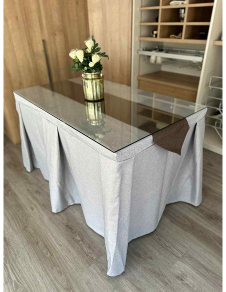 Ropa de Mesa Camilla Moderna Antimanchas color Gris Plata con Camino Chocolate