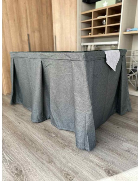 Ropa de Mesa Camilla Moderna Antimanchas color Marengo con Camino Gris Perla