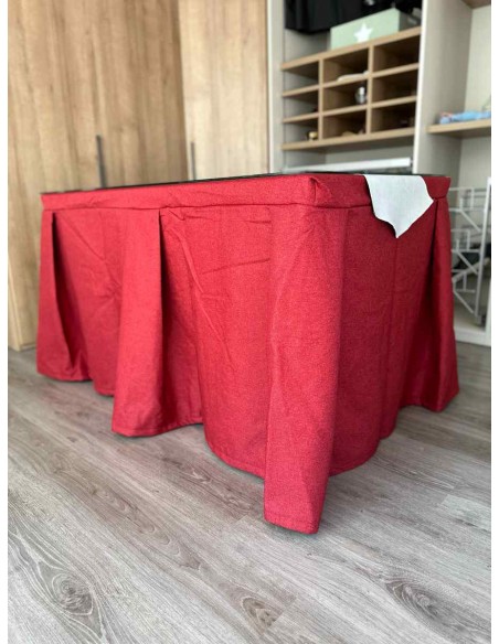 Ropa de Mesa Camilla Moderna Antimanchas color Rojo con Camino Gris Perla