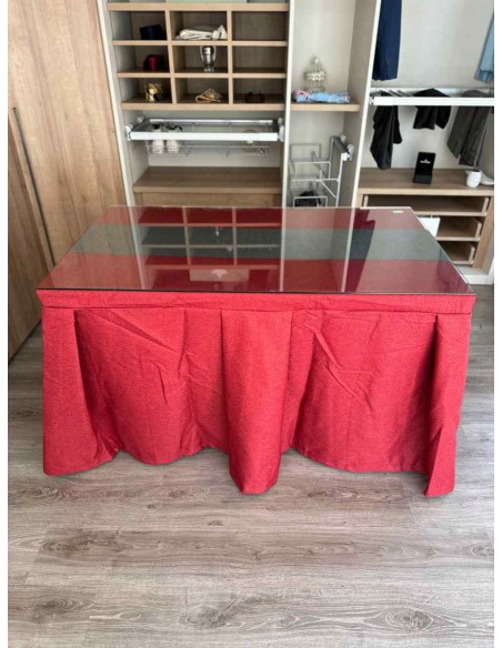 Ropa de Mesa Camilla Moderna Antimanchas color Rojo con Camino Marengo