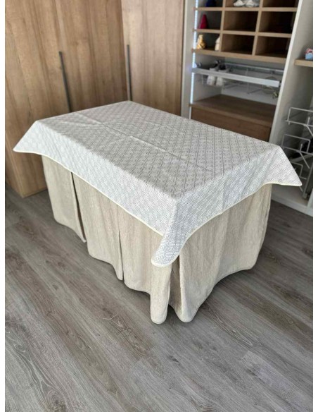 Conjunto Ropa Chenilla 8 Pliegues color Beige con Tapete Rombos