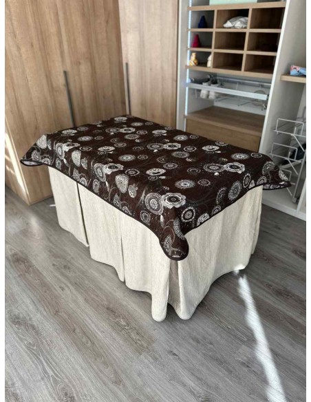 Conjunto Ropa Chenilla 8 Pliegues color Beige con Tapete Mandala