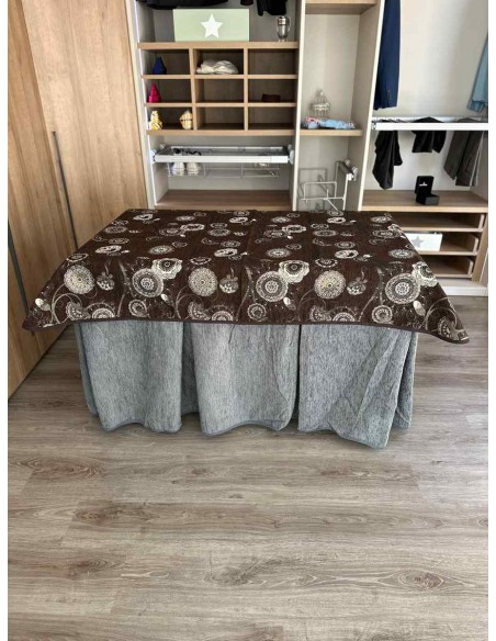 Conjunto Ropa Chenilla 8 Pliegues color Gris con Tapete Mandala