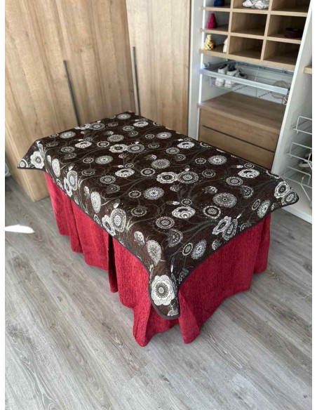 Conjunto Ropa Chenilla 8 Pliegues color Rojo con Tapete Mandala