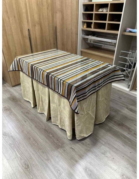 Ropa Doble Grueso 10 Pliegues Beige con Tapete Otoño