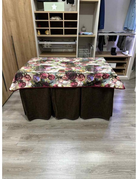 Ropa Doble Grueso 10 Pliegues Chocolate con Tapete Flores