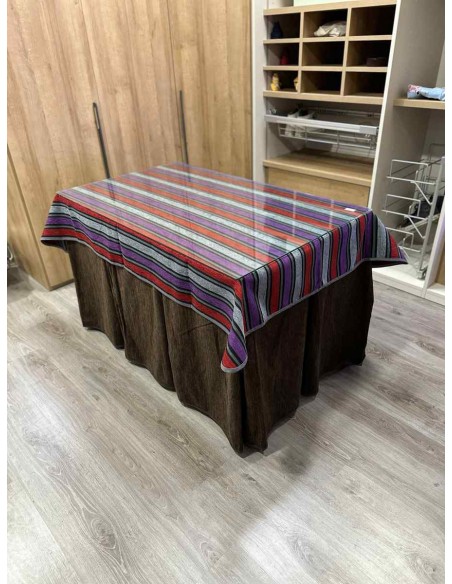 Ropa Doble Grueso 10 Pliegues Chocolate con Tapete Franjas