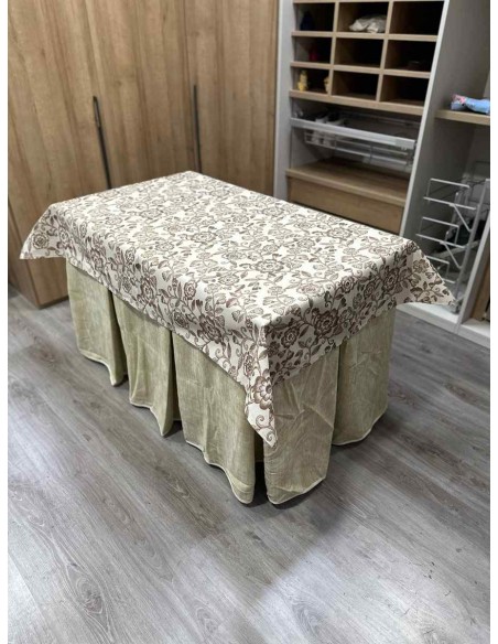 Conjunto Doble Grueso 10 Pliegues Beige con Tapete Planta