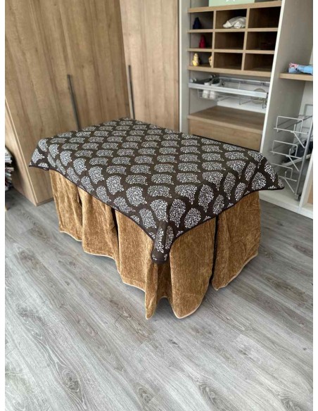 Conjunto Doble Grueso 10 Pliegues Café con Tapete Acebo