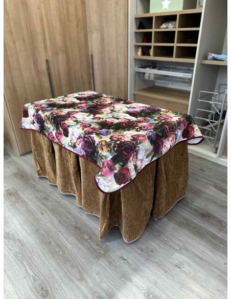 Conjunto Doble Grueso 10 Pliegues Café con Tapete Flores