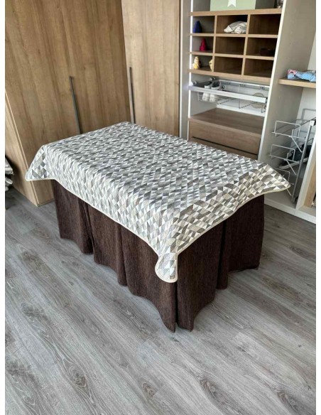 Conjunto Doble Grueso 10 Pliegues Chocolate con Tapete Sena