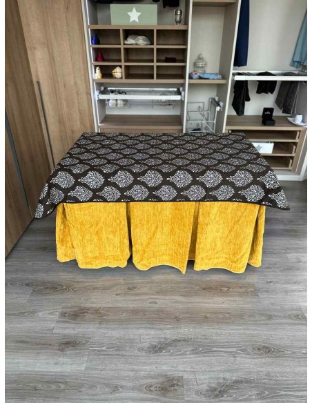 Conjunto Doble Grueso 10 Pliegues Mostaza con Tapete Acebo