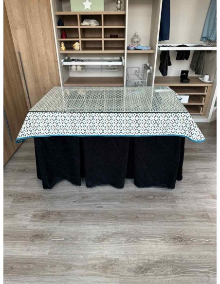 Conjunto Doble Grueso 10 Pliegues Negro con Tapete Geo