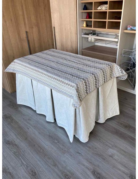 Conjunto Antimanchas Extragruesa Ultraeficiente Marfil con Tapete Estriado