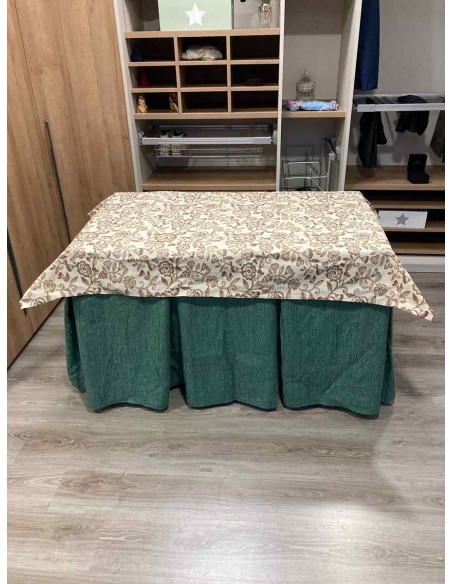 Conjunto Chenilla 10 Pliegues color Verde con Tapete Plantas