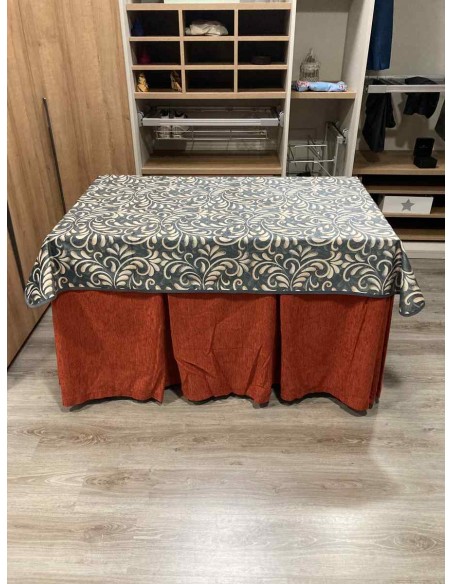 Conjunto Chenilla 10 Pliegues color Teja con Tapete Nature